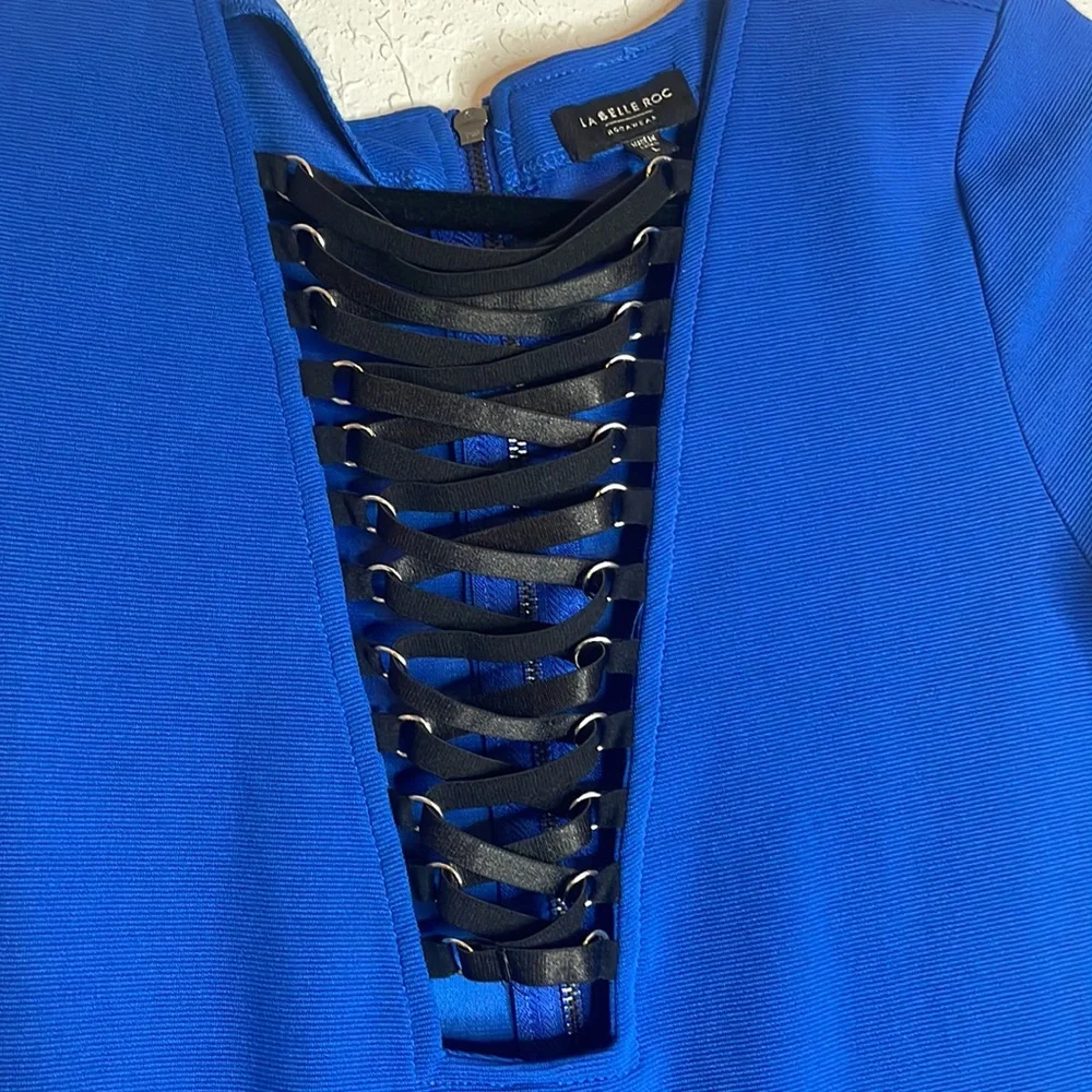 Dress - Picture 2 of 4